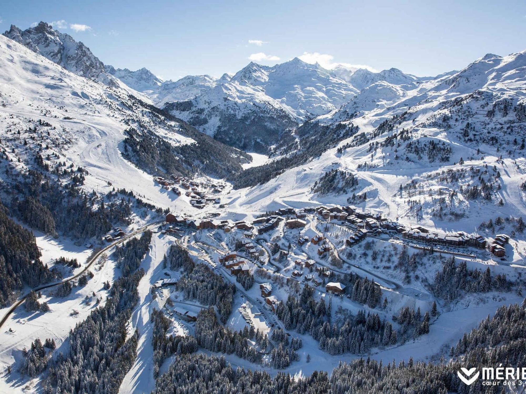 Appartement Ensoleille Avec Tv, Proche Pistes Et Commerces, Residence Plein Soleil, Les Allues - Fr-1-182-18 Meribel Bagian luar foto